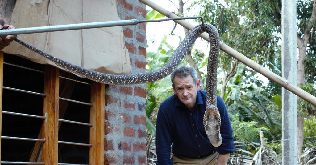 Gallery Alexander Armstrong in Sri Lanka, C5 Features Broadcast Gallery Alexander Armstrong in Sri Lanka, C5 Features Broadcast