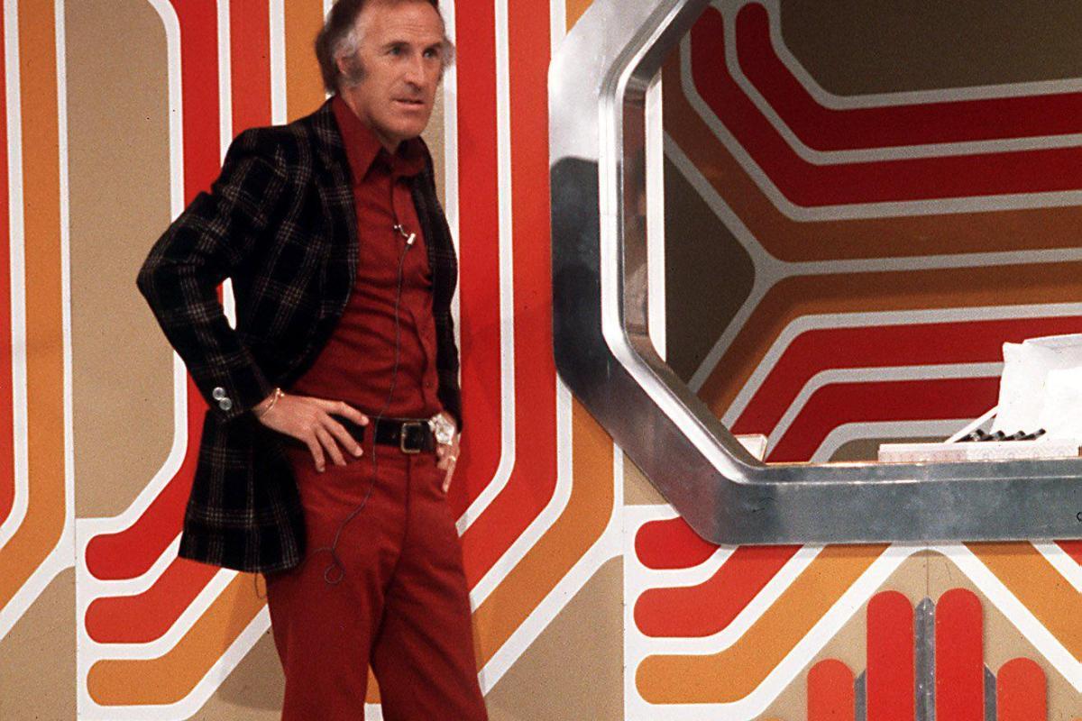 Studio Shows Features Broadcast