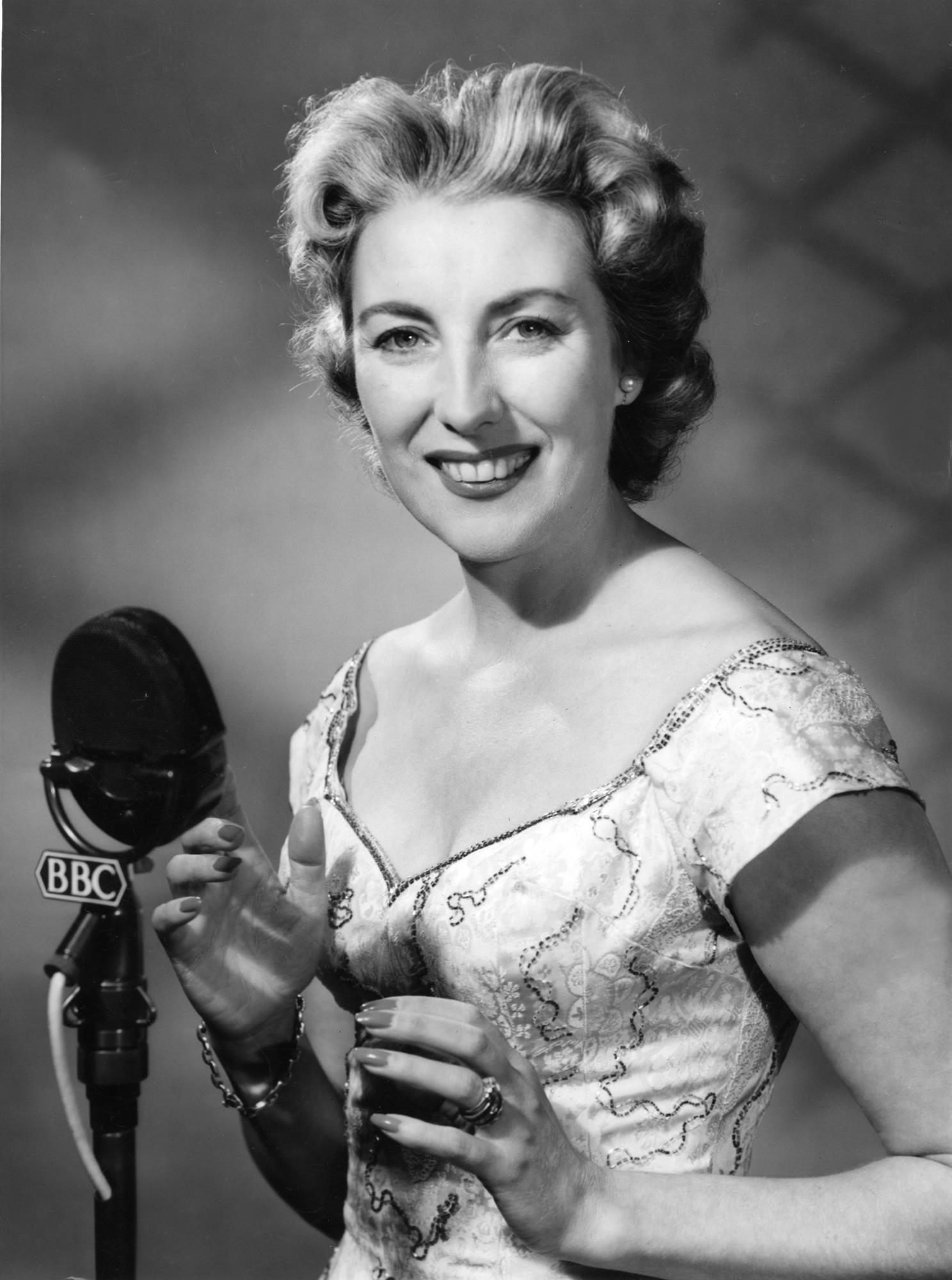 3.5m say goodbye to Vera Lynn Ratings Broadcast