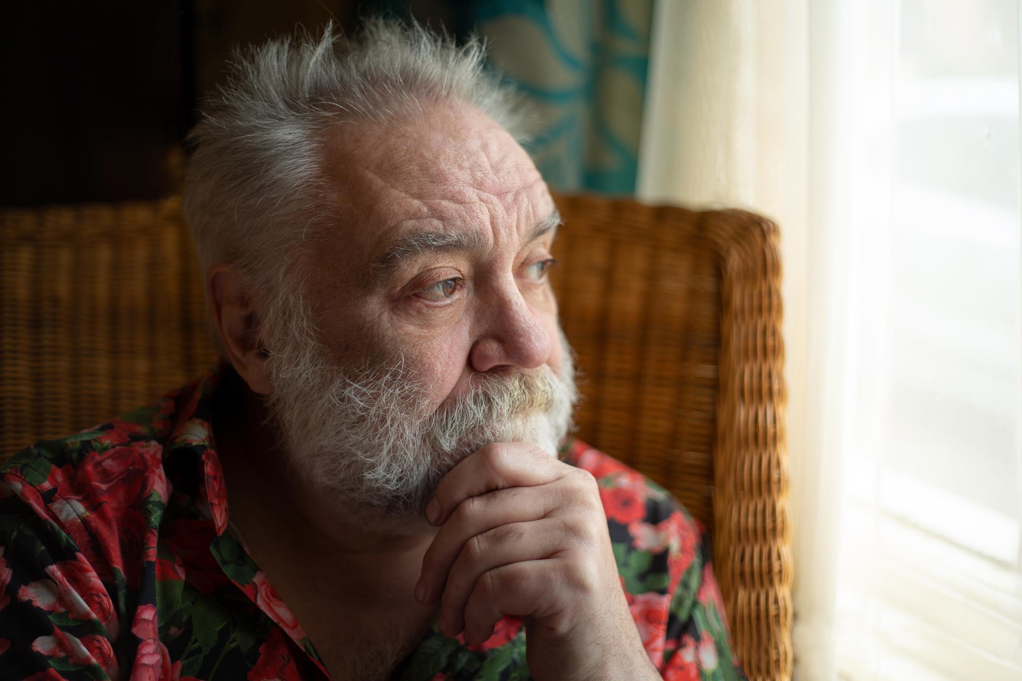 What s the matter with tony slattery bbc2 behind the scenes broadcast