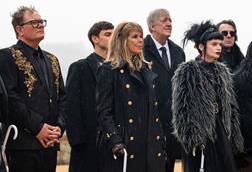 celebrity traitors ep 2