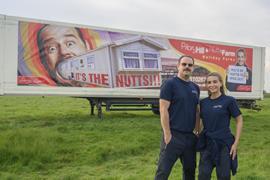 Dyer_Caravan_Show003_SKYUKTV_2025