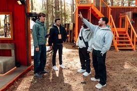 OUTSIDE_BTS-15(1)