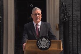 Keir Starmer resigns pic