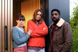 finding_alice_ep2_25