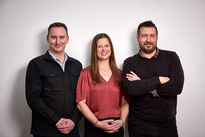 Rollercoaster Group shot 1.6MB