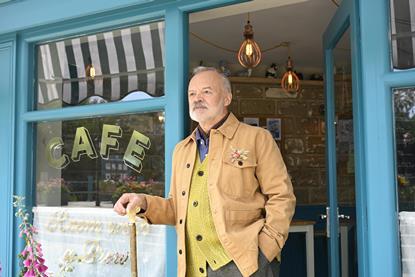 THE NEIGHBOURHOOD 03