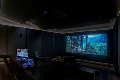 Blazing_Griffin_Grading Theatre_Photography_Kevin_J_Thomson_2.5_1_2