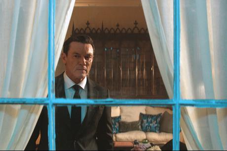 Luke Evans image - The Party