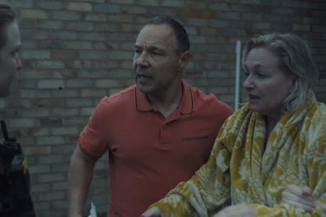 Adolescence_(UK)_n_S1_E1_00_05_43_10