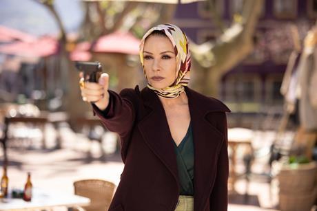 Catherine_Zeta-Jones_as_Jackie_Price__Unai_Mateo__Fremantle_and_Steel_Springs_Pictures_2026_(1)_3000