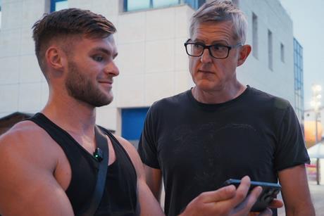 MANO_00_14_27_00-Edit