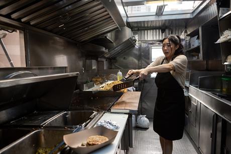 The Unlikely Cook with Awkwafina (2)