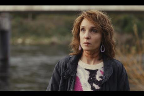 10._Whats_Up_Films_-_Sambre_-_Ep_1_-_Alix_Poisson_preview_2300 +++ © What''s Up Films