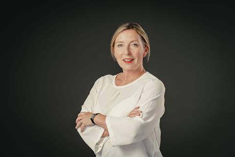 Claire Mundell Headshot