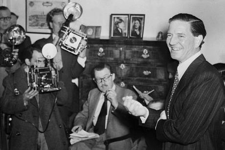 01_02_GreatSpyWriters