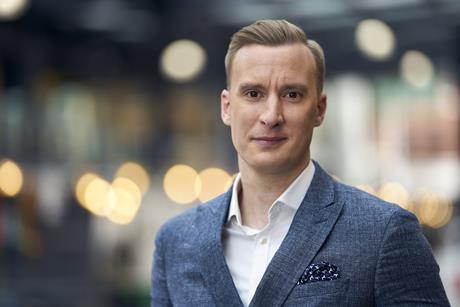 tonight_paul_brand_01