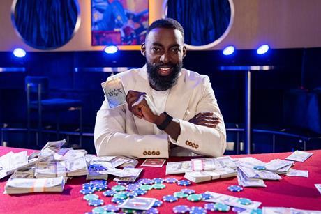 food-network-wildcard-kitchen-high-rollers-at-sea-host-eric-adjepong_1