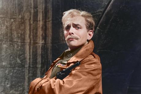 29_Rik_Mayall_MB