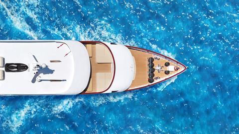 The Yacht _16-9 Side View