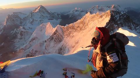 14_Peaks_Nothing_is_Impossible_0981
