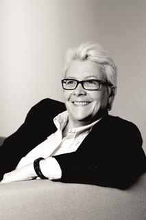 Sara Geater - official photo_B&W