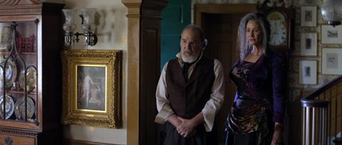 FIFTH SEASON_The Artist (1)