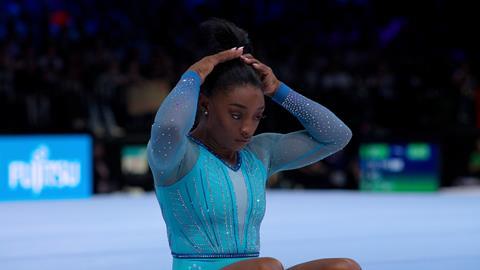 Simone_Biles_Rising_S1_E1_00_50_05_11.png,Simone_Biles_Rising_S1_E1_00_50_05_11