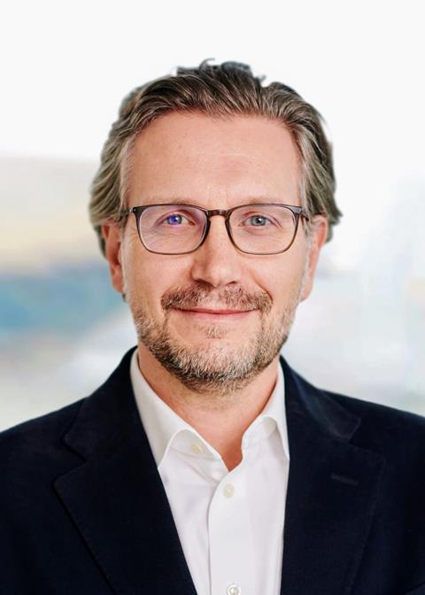 Erik Huggers - Feb23