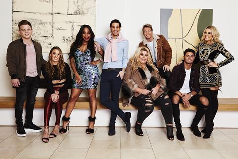 Celebs Go Dating