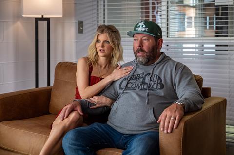 FREEBERT_102_250725_TG_00033_R