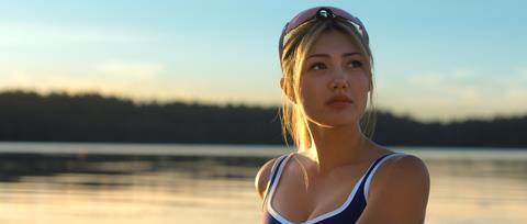 Crew_Girl_n_S1_E1_00_19_31_10 copy