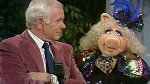 johnny carson miss piggy