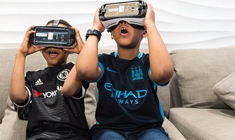 VR