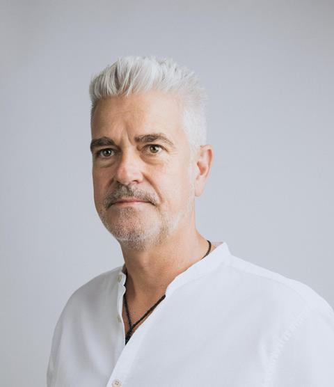 NILS HARTMANN__bio pic