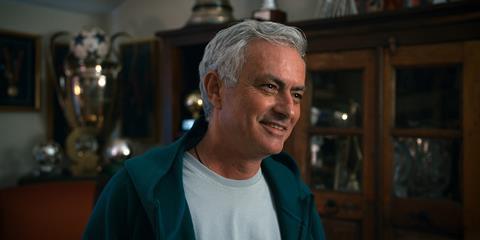 MOURINHO_n_S1_E1_00_04_42_08