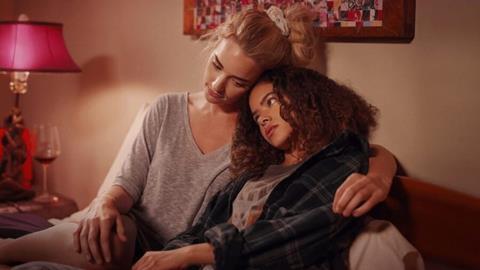 Ginny and Georgia 1
