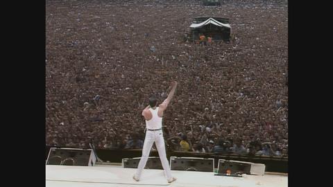 204 Freddie Mercury - Live Aid