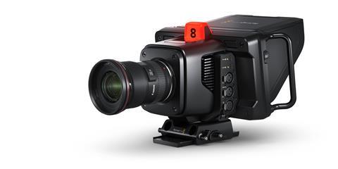 Blackmagic-Studio-Camera-6K-Pro-Lens