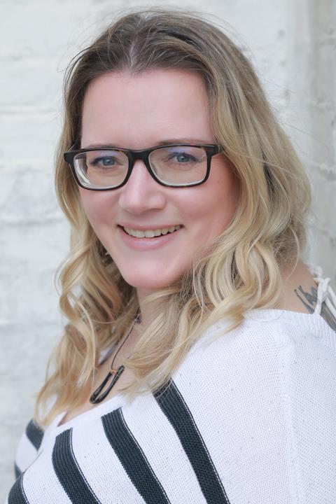 Use this_ Alice Beecroft Yahoo headshot