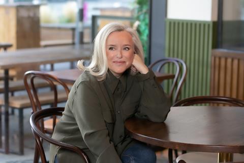 Lisa Perrin