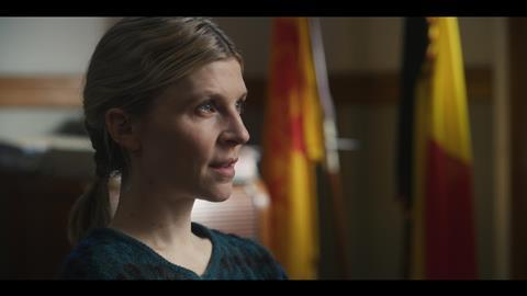 2.Whats_Up_Films_-_Sambre_-_Ep_5_-_Clemence_Poesy_preview_2300 +++