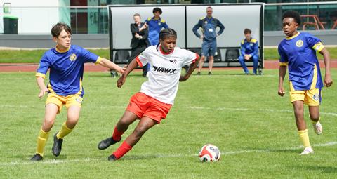 JamieJohnsonFC_S03_ICONSTILL_JAY_TURN