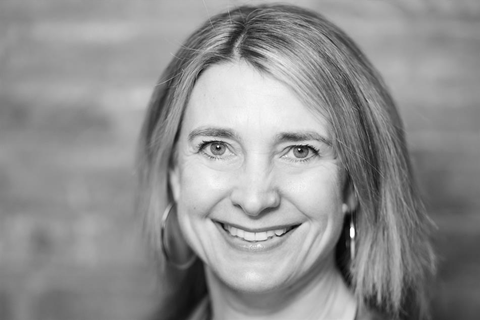Alison Lomax headshot