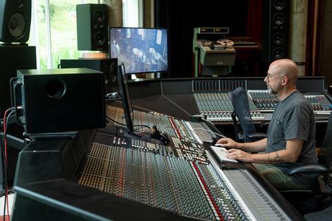 Image-Credit@yorktillyer_Immersive-audio-specialist_Hans-Martin-Buff-at-Real-World-Studios