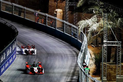 DiriyahEPrix_NicoMuellerLucasdiGrassi_DRAGON_Audi_Diriyah26FEB_CourtesyofFormulaE