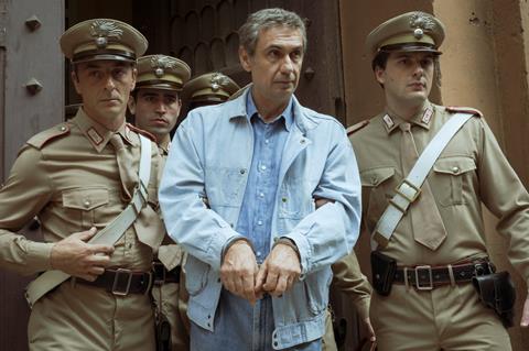 HBO Max Italia_PORTOBELLO_regia_Marco_Bellocchio_ph_Anna_Camerlingo_ep2_DSC7903_____