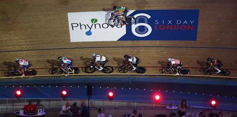 Phynova Six Day London action