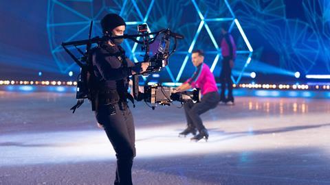 ice skating cameraman jordan cowan dancing on ice(3)