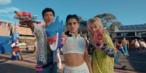 Heartbreak_High_(Remake)_n_S3_E1_00_04_16_17